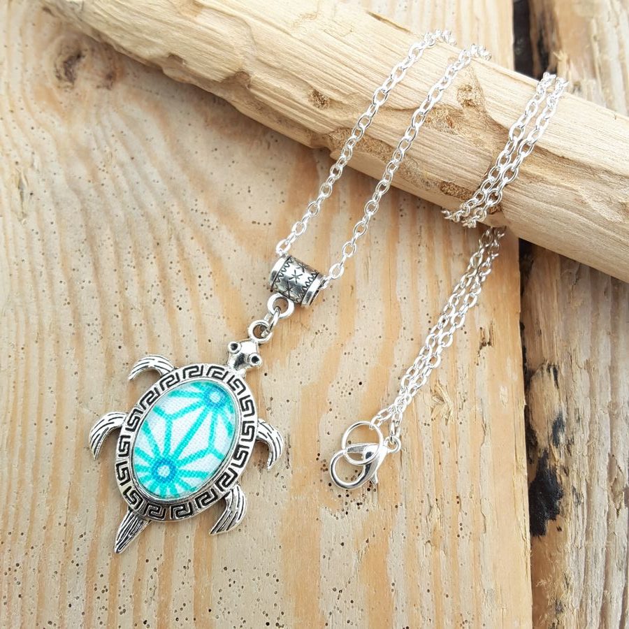 Collier Ethnique Tortue En Bois, Corail Et Nacre - Artisanat De Bali Indonésie, Neuf